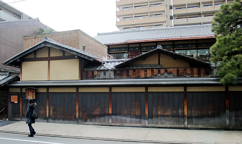 京町家解体：業者が意向 中京の指定文化財 市、抑止へ警告 ／京都 