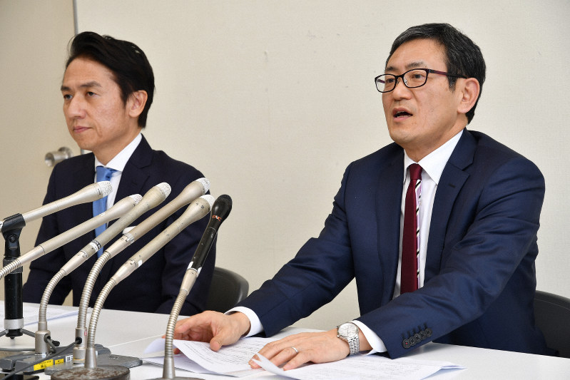 谷口氏 武内さんと協力すれば政策実現できる 福岡県知事選出馬を断念 毎日新聞