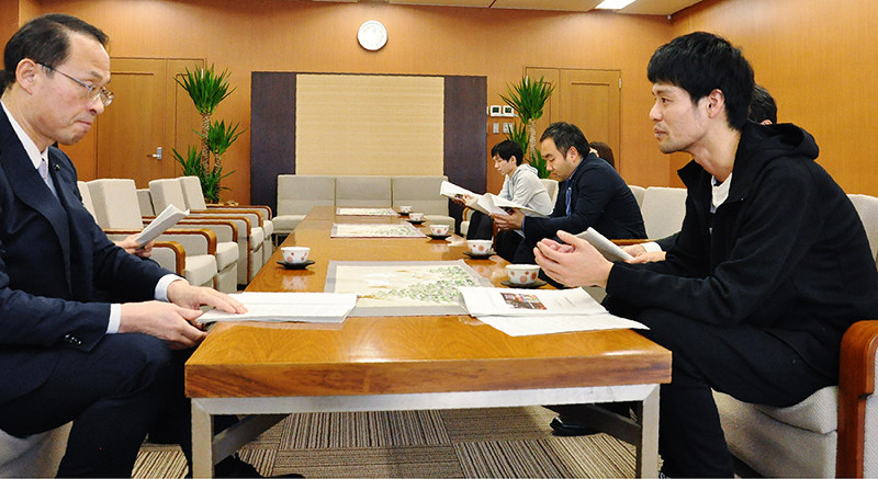 ｅスポーツ 金沢モデル 検討会提言 全国初 地場産業化へ ぷよぷよでイベント開催も 石川 毎日新聞