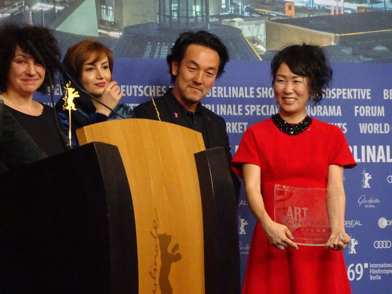 ベルリン映画祭 大阪出身のhikari監督 37 Seconds がパノラマ部門観客賞 毎日新聞