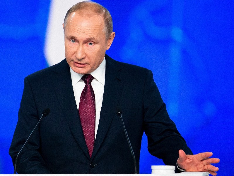 プーチン氏、年次教書演説で対日平和条約に言及「締結目指す」 | 毎日新聞