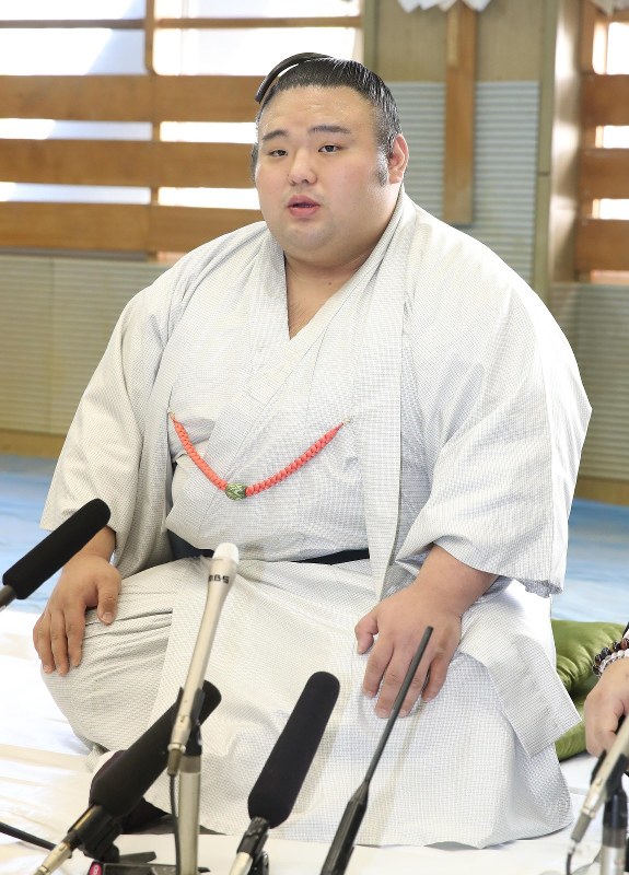 春場所への抱負を語る貴景勝=梅田麻衣子撮影