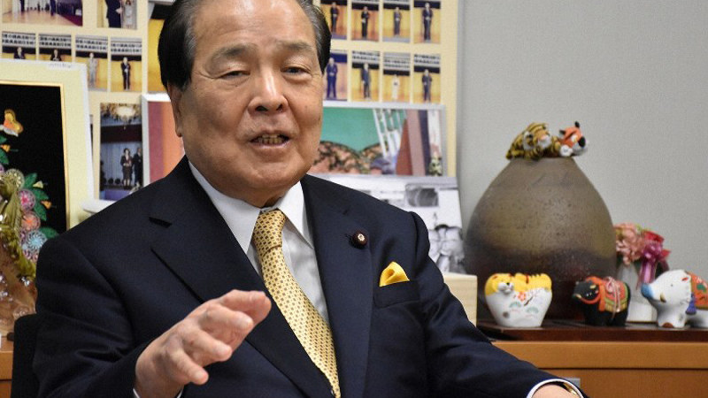 片山虎之助氏=須藤孝撮影