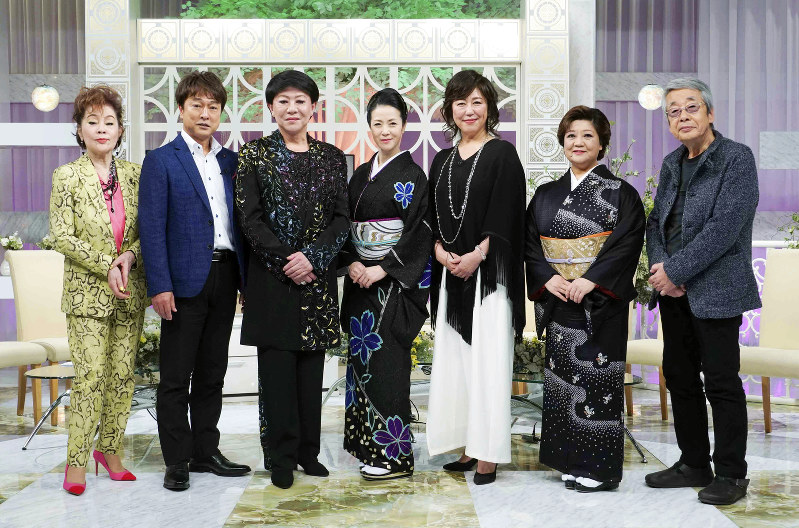 ワイド視聴室 絶対に泣ける名曲５０選 歌に流す涙の心地よさ 毎日新聞