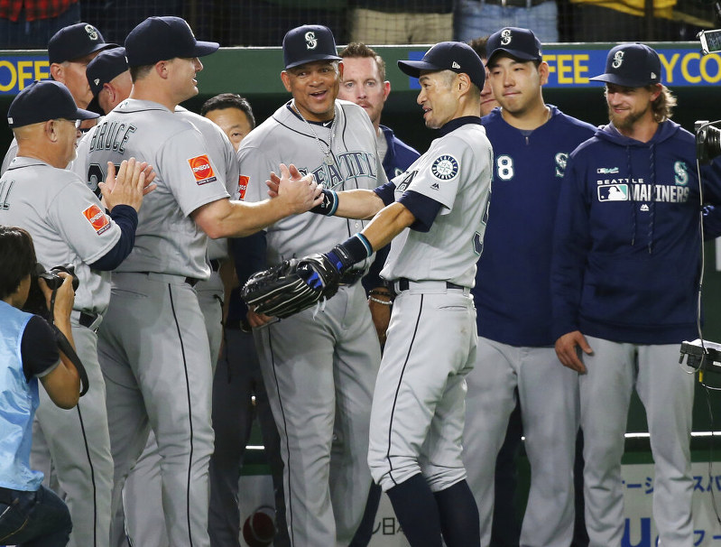 In Photos Ichiro announces his retirement The Mainichi