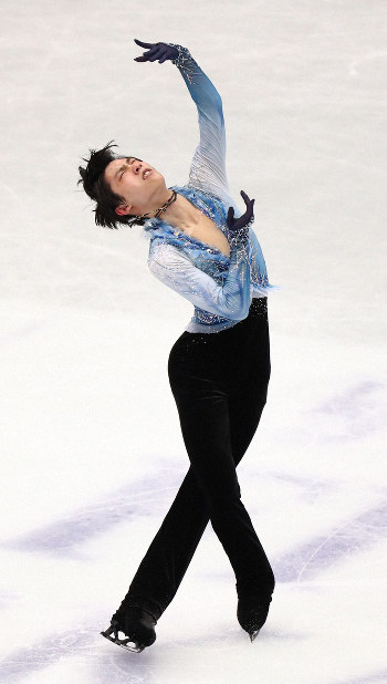羽生のSPは94.87 冒頭のジャンプ失敗も | 毎日新聞