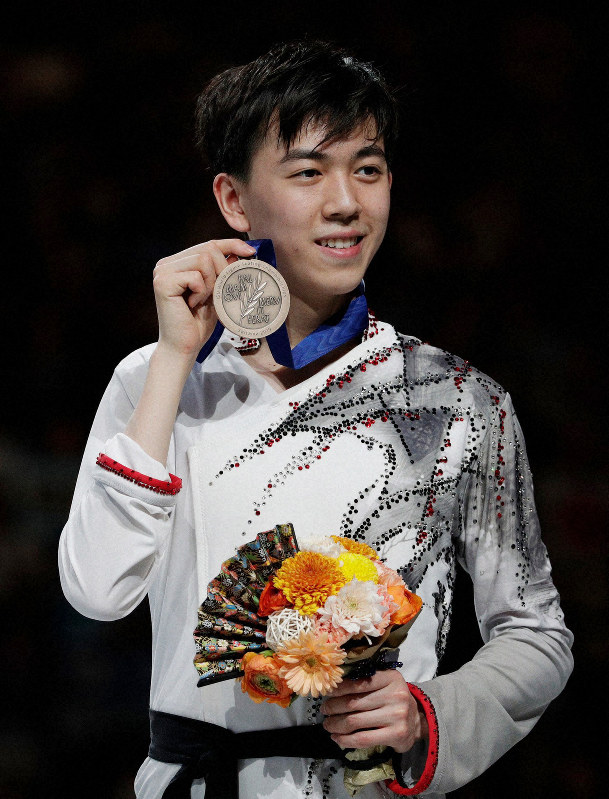 実力上昇中 18歳のゾウが３位に 世界フィギュア男子 毎日新聞