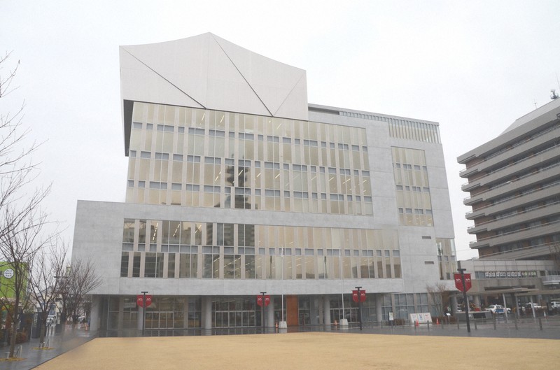 長野市役所=長野市鶴賀緑町で2019年2月28日、安元久美子撮影