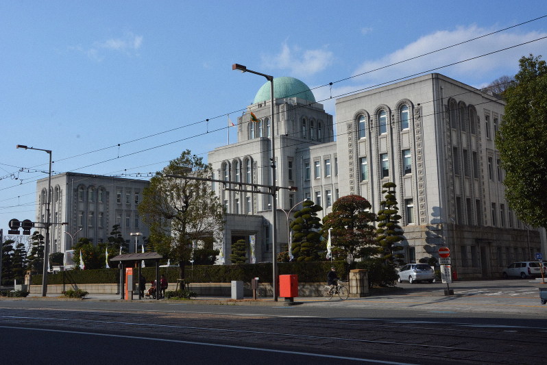 愛媛県庁=松山市で2019年2月21日、花澤葵撮影