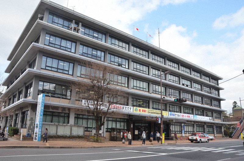 長崎市役所=長崎市で2019年2月20日、浅野孝仁撮影
