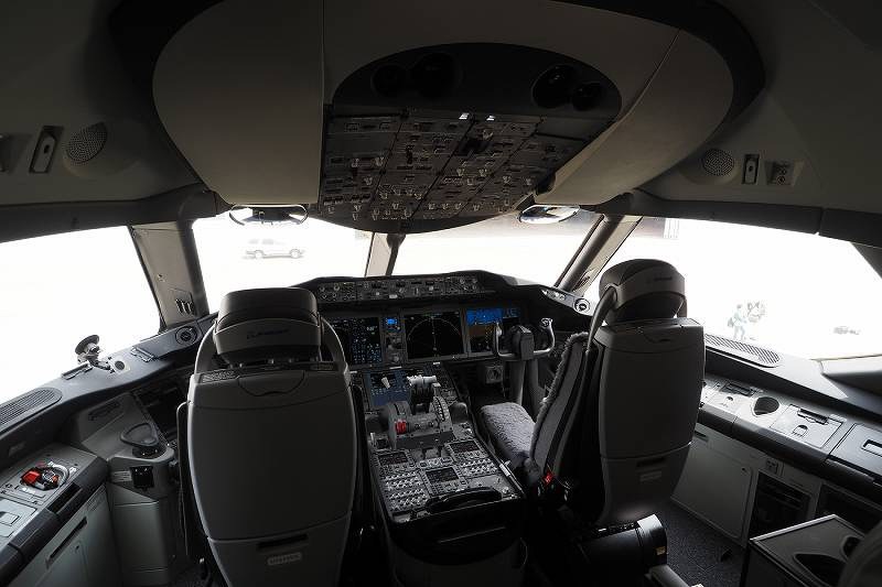 新型ボーイング787－10型は 「超長胴型」 ANA、報道陣に公開 [写真特集