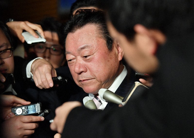 辞意を表明する桜田五輪担当相=首相官邸で2019年4月10日午後8時51分、宮間俊樹撮影