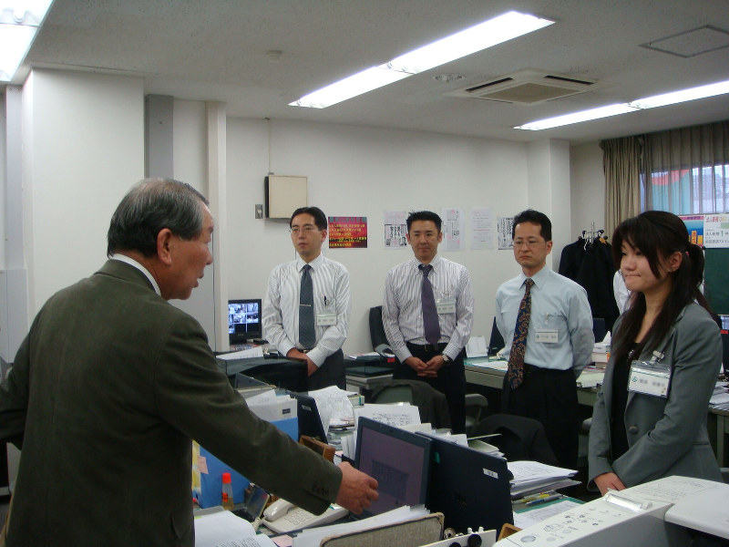 変革 第９部 りそなグループ １０ ムダ削減へ 常識 打破 毎日新聞
