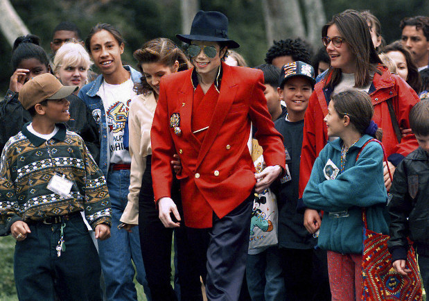 Michael Jackson estate hits back at 'Leaving Neverland' - The Mainichi