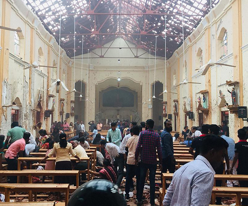 スリランカ爆発 容疑者7人を逮捕 毎日新聞