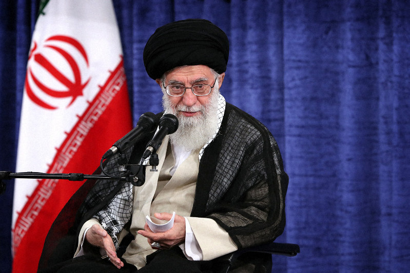 イランの最高指導者ハメネイ師=AP