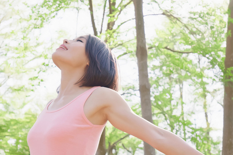 息苦しさや胸の痛みが起こる 胸膜炎 とは 医療 健康tips 毎日新聞 医療プレミア