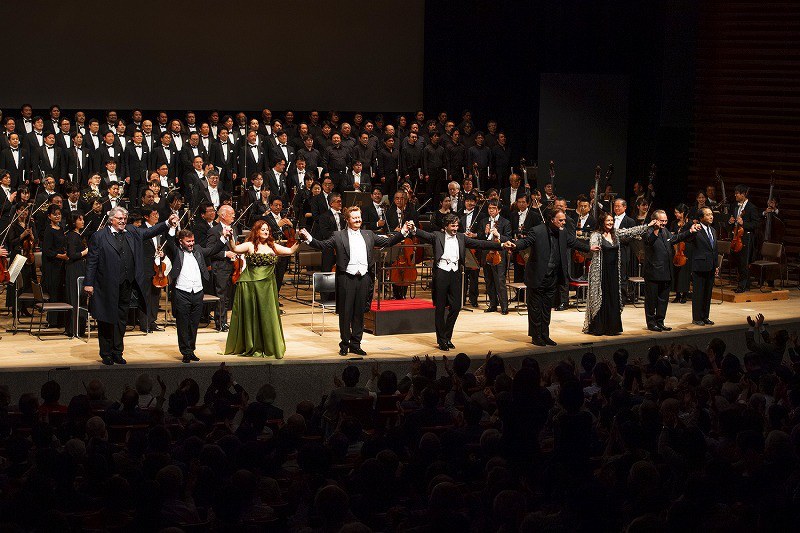 「さまよえるオランダ人」上演後のカーテンコールから (C)東京・春・音楽祭実行委員会/青柳聡