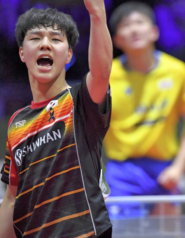 男子シングルス4回戦で張本を破った安宰賢。準々決勝も勝利し、メダル獲得を決めた=大西岳彦撮影