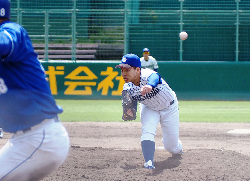 【ニチダイ-パナソニック】六回途中から救援し無失点の好投だったニチダイ・山下=京都市右京区のわかさスタジアム京都で、矢倉健次撮影