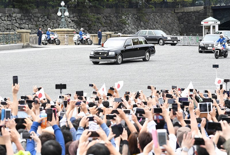 下野新聞 2019年5月1日 新天皇即位特集令和初日！ 下野新聞 2019年5月1日 新天皇即位特集令和初日 上海