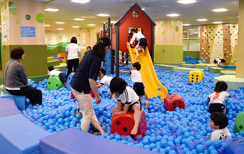 桜井市まほろばセンター リニューアル 大型遊具や教育玩具 きょう開館 奈良 毎日新聞