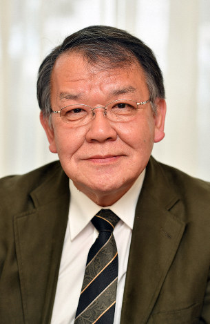 作家の若一光司さん=小関勉撮影