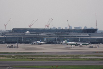 羽田空港国際線ターミナル＝2019年5月10日、米田堅持撮影