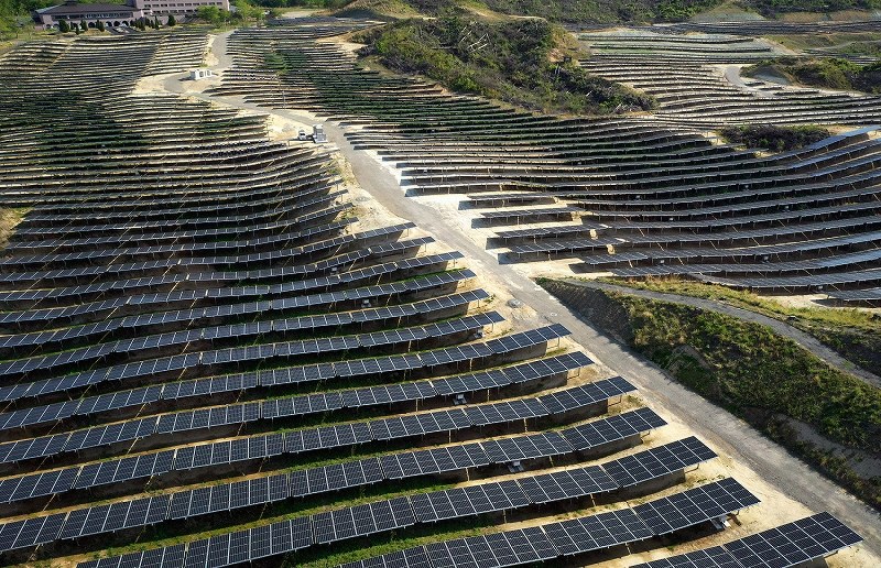 読む写真：Photo 福島を覆うパネル [写真特集1/7] | 毎日新聞