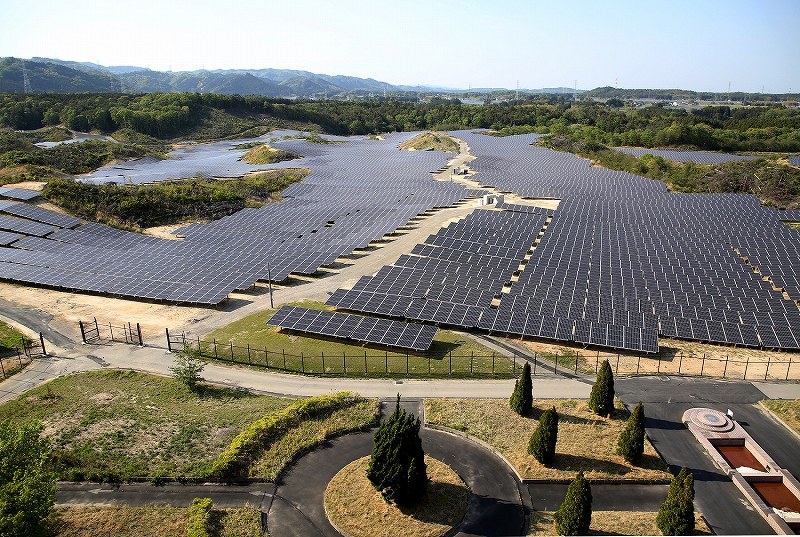 読む写真：Photo 福島を覆うパネル [写真特集5/7] | 毎日新聞