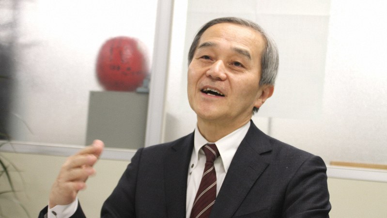 楠木新さん=2019年2月25日、川村彰撮影