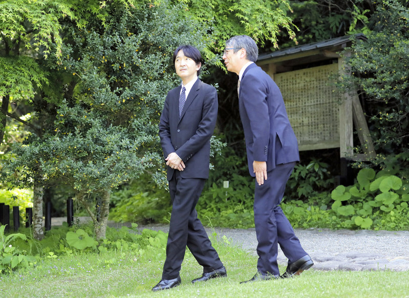 皇室 秋篠宮さま 東北大視察 日本植物園協会大会に臨席 宮城 毎日新聞