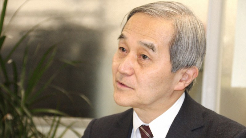 楠木新さん=2019年2月25日、川村彰撮影