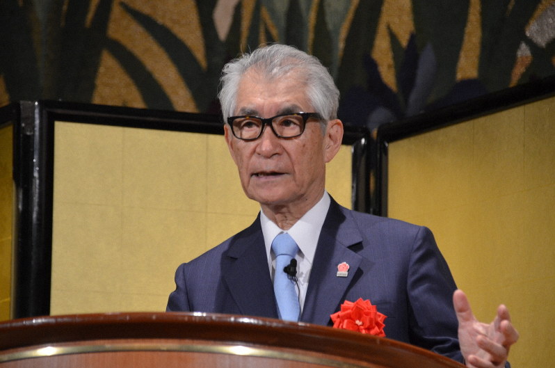 がん免疫治療薬「オプジーボ」に関する特許契約について、小野薬品工業の主張に反論する本庶佑・京都大特別教授=大阪市北区で2019年5月27日午後4時43分、松本光樹撮影