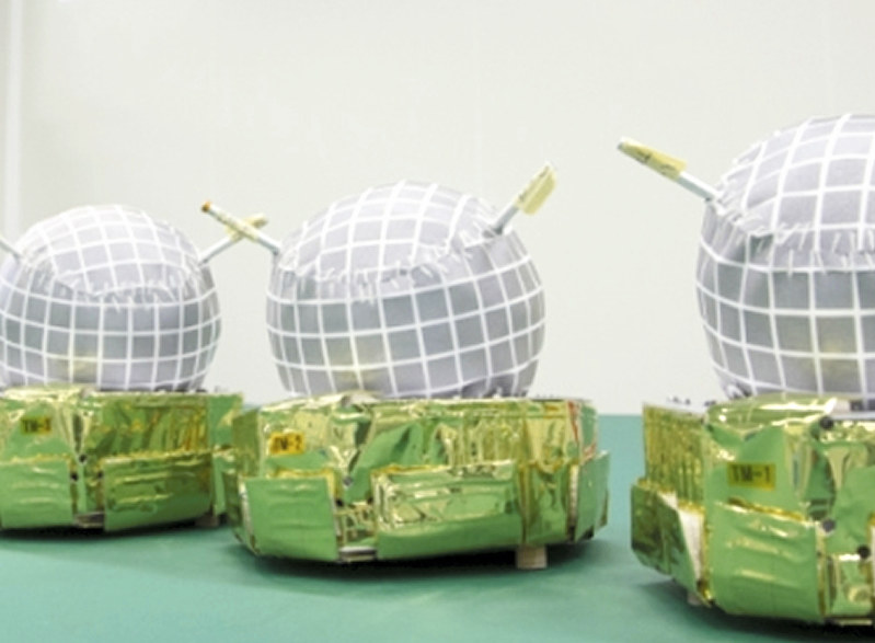 探査機「はやぶさ2」に搭載されたターゲットマーカー=JAXA提供