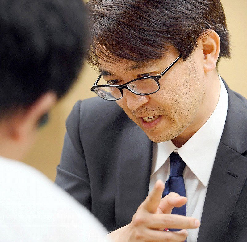 羽生九段、将棋 最多1434勝を達成 歴代単独1位 [写真特集1/6] | 毎日新聞