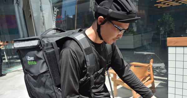 料理配達「ウーバーイーツ」 店と客を仲介 急拡大の新サービスの光と影