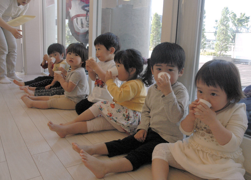 子育て親子 梅雨に高い脱水症リスク 毎日新聞