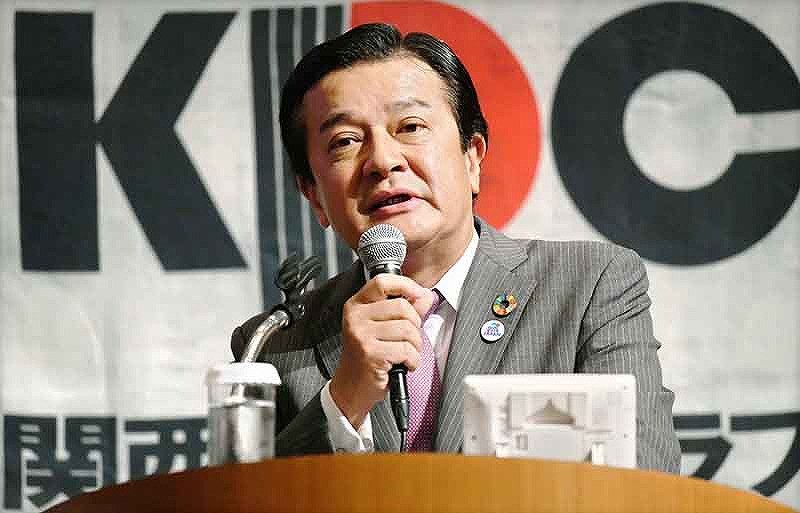 関西プレスクラブの定例会で講演する関西経済同友会の池田博之代表幹事=大阪市北区で2019年6月7日、山崎一輝撮影
