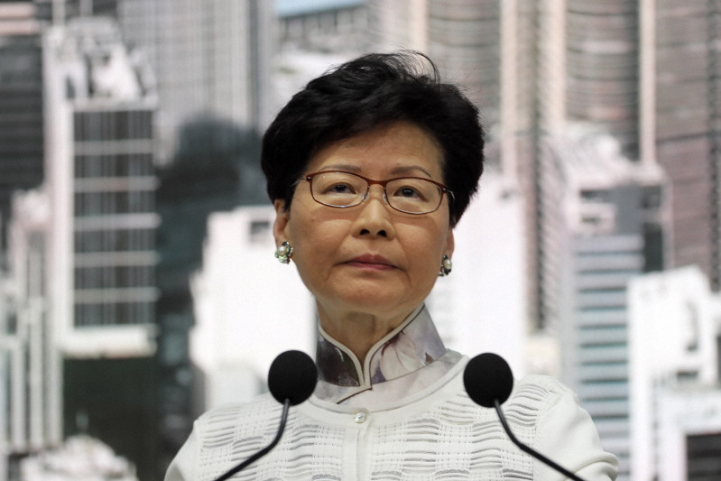 香港の林鄭月娥行政長官=香港政府庁舎で2019年6月15日、AP