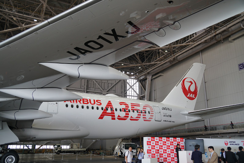 JAL、エアバスA350－900型機の初号機公開 [写真特集2/6] | 毎日新聞