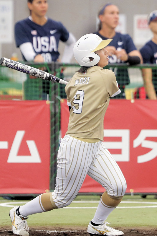 ソフトボール 女子日米対抗戦 日本 米に逆転勝ち 毎日新聞