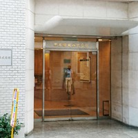 吉本興業本店＝大阪市中央区で2019年6月24日、平野美紀撮影