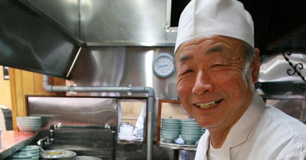 ギョーザを愛し 愛された人生 宇都宮みんみん 前社長の伊藤信夫さん 25日にお別れの会 毎日新聞