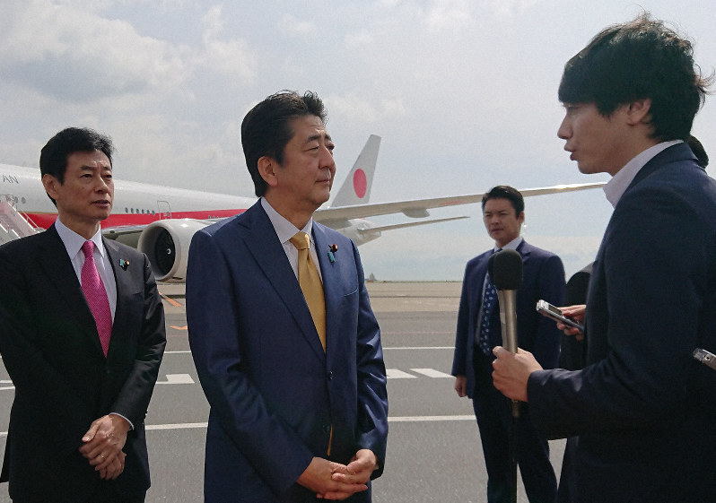一致点や共通点を見いだしたい」安倍首相、G20に出発 羽田から政府専用