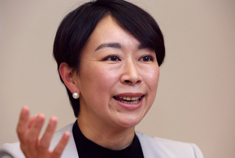山尾志桜里氏=山下浩一撮影