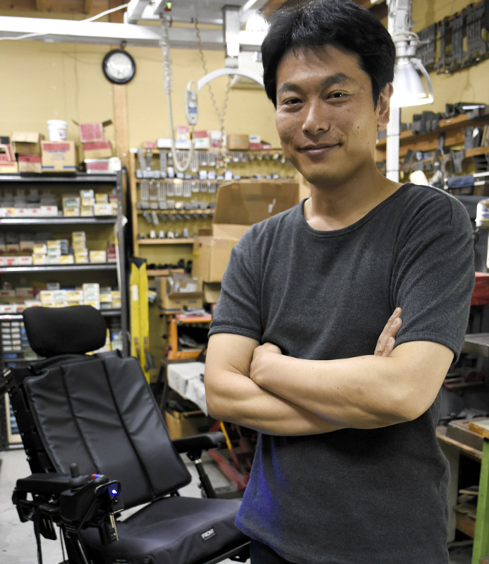 「車いす工房 輪」代表・浅見一志さん
