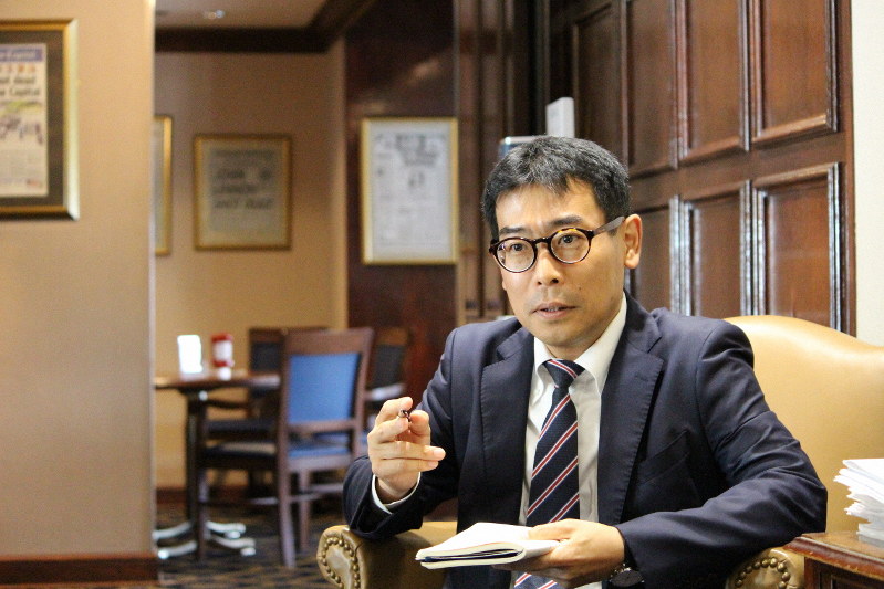 古本陽荘記者
