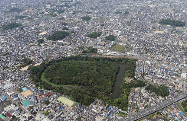 誉田 御廟 山 古墳 Article