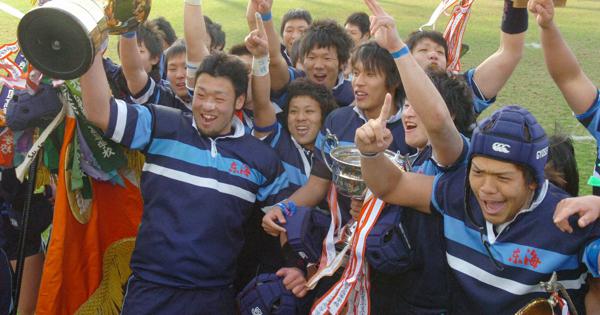 青春の記憶：花園名勝負（4）「史上最強」の看板に偽りなし 第86回大会